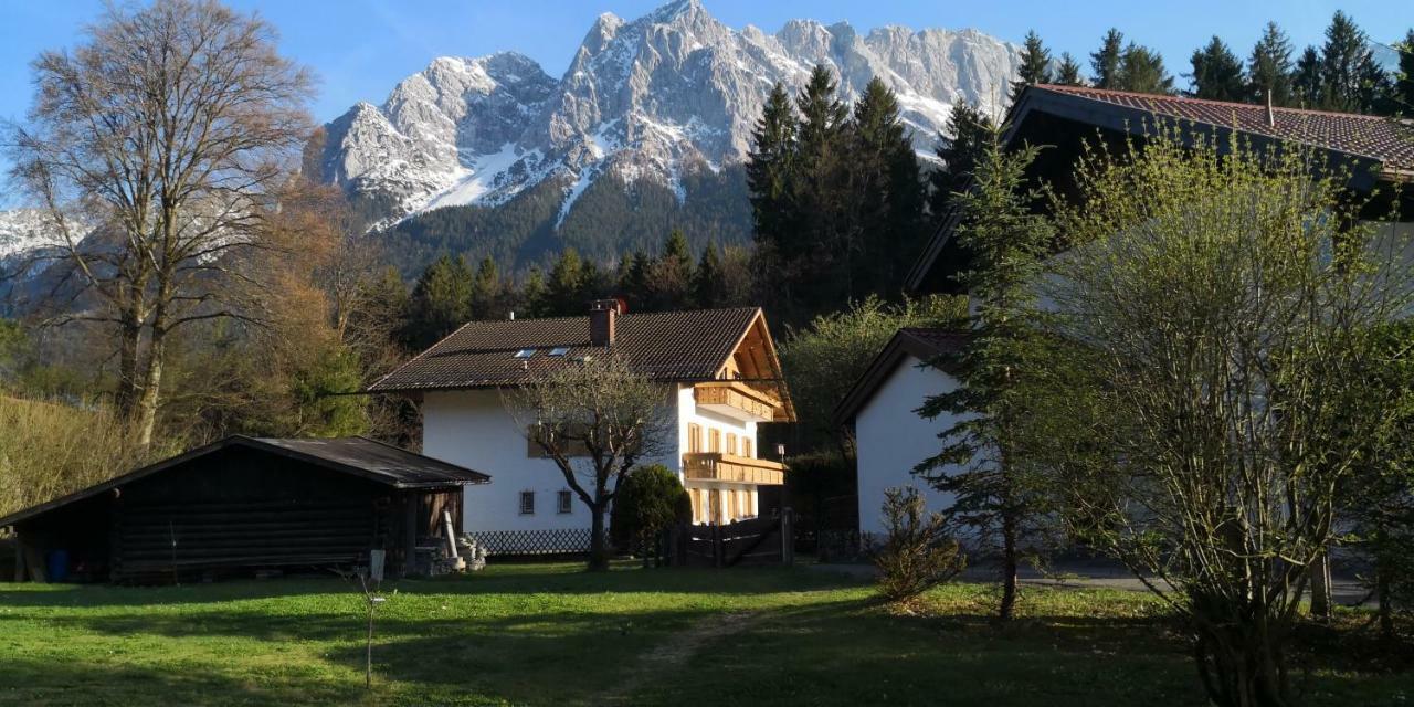 Ferienhaus Badersee Grainau Bagian luar foto
